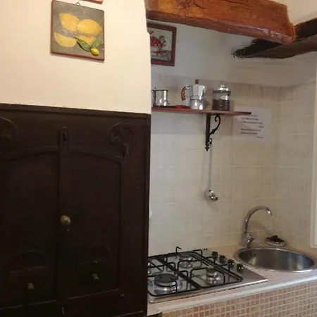 Szálloda Borgo San Martino 3*